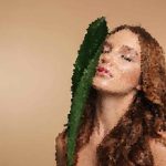 The Role of Fashion Influencers in Setting Trends and Shaping Styles