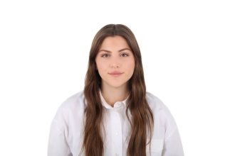 UAE Student Entrepreneur Launches Yoodle Doodle To Combat Stress Through Art Therapy